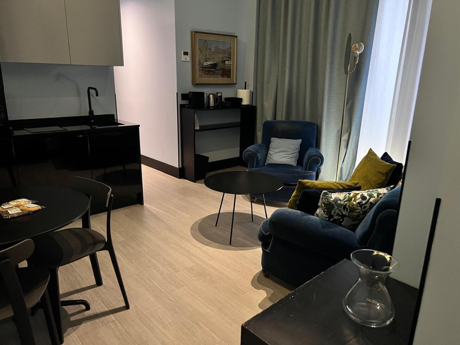 Amor De Dios 17 Boutique Apartments マドリード エクステリア 写真