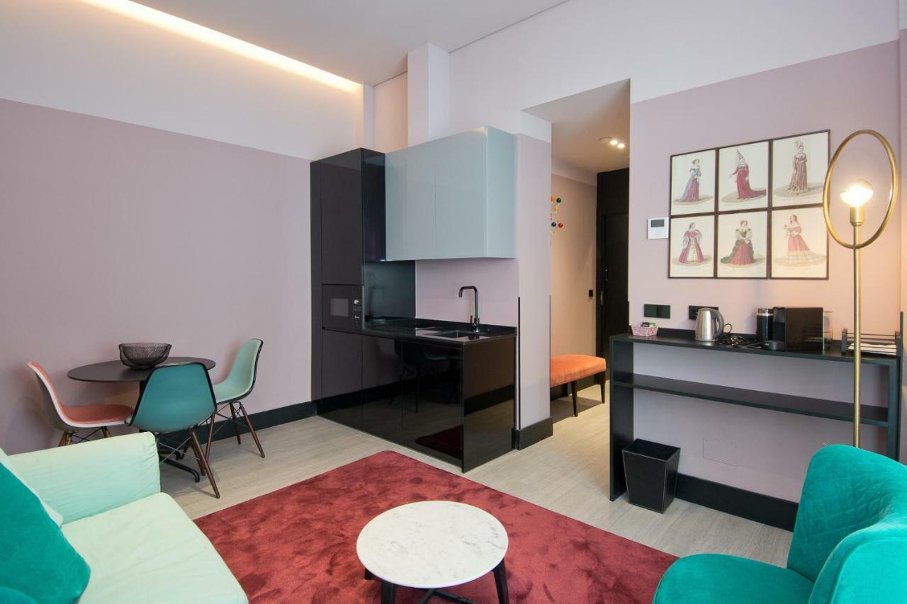 Amor De Dios 17 Boutique Apartments マドリード エクステリア 写真